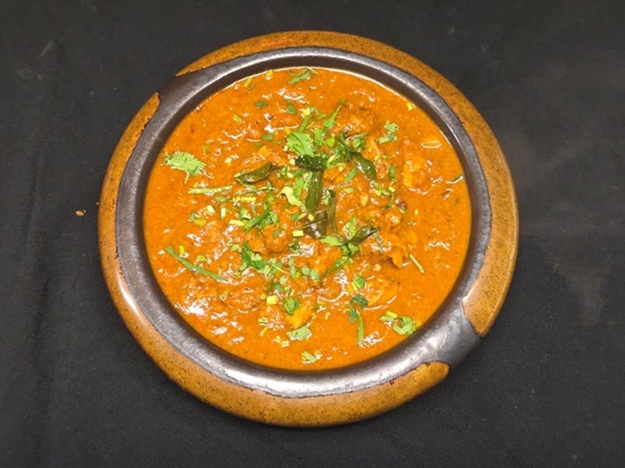 Andhra Chicken Curry (bone-in)