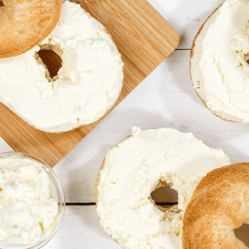 Mini Bagel with Cream Cheese