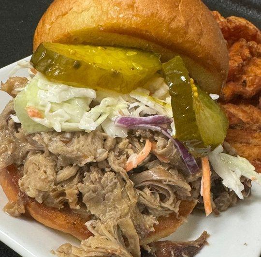 Braswell's Famous BBQ Sammy