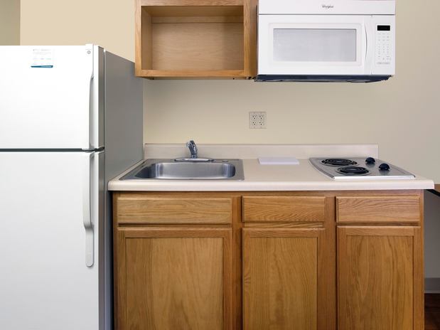 Images WoodSpring Suites Council Bluffs