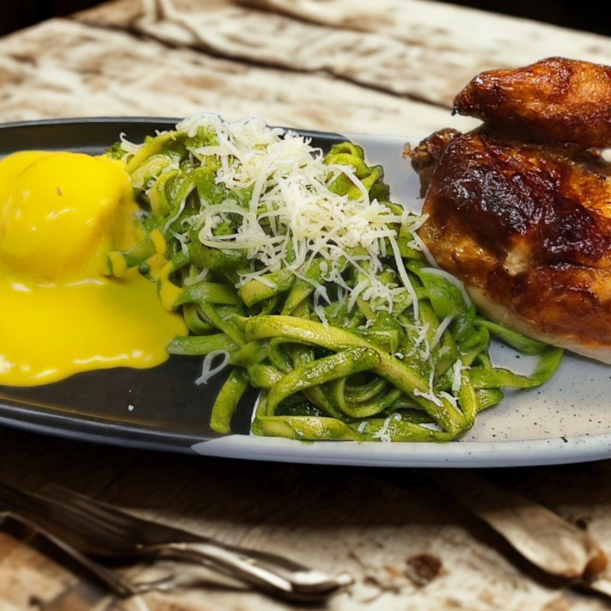 Tallarines Verdes a la Brasa [Peruvian Pesto Pasta & Rotisserie Chicken]