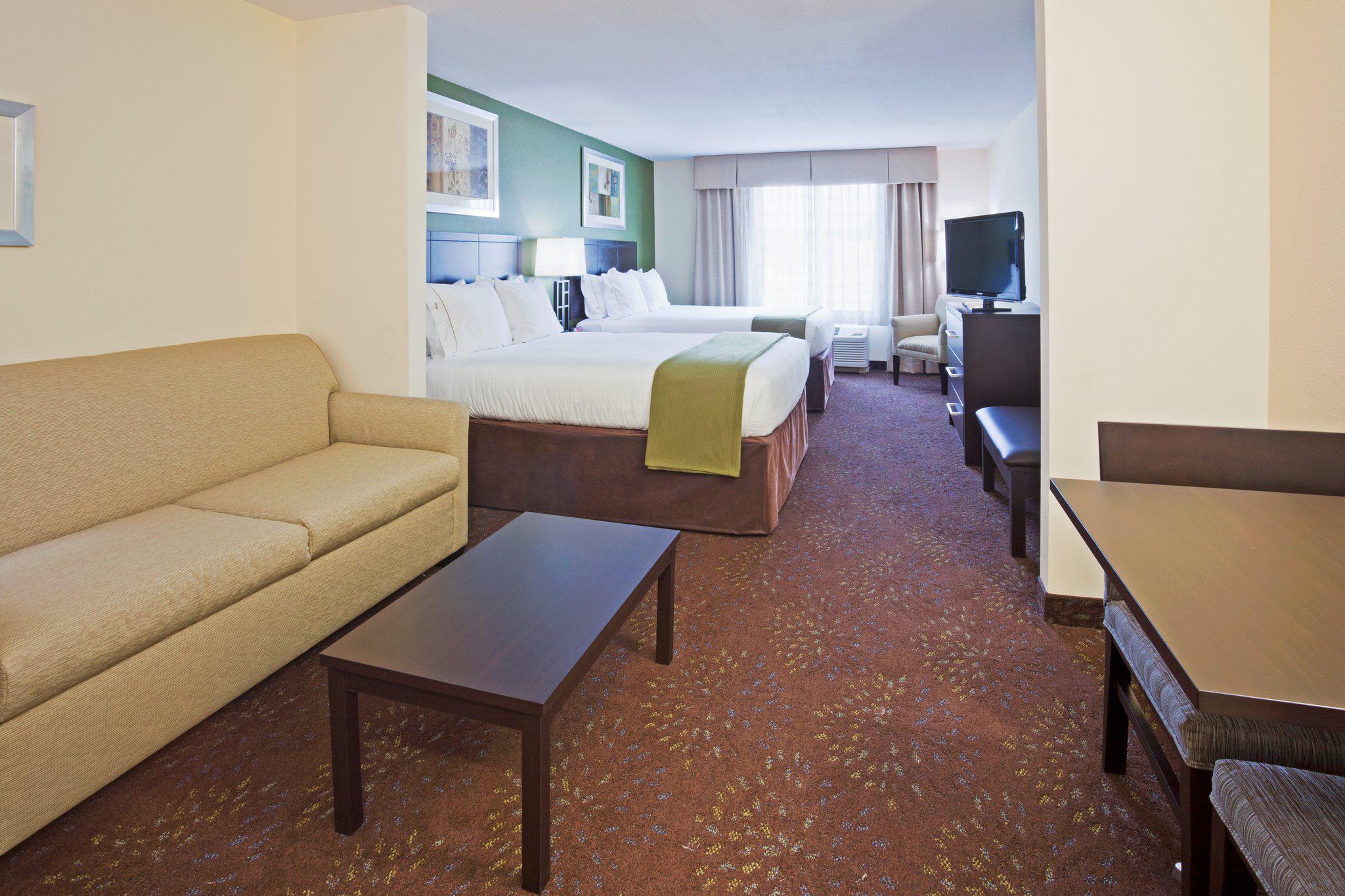 Holiday Inn Express & Suites Rochester – Mayo Clinic Area Photo
