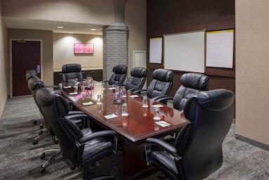 Images Courtyard by Marriott Omaha Downtown/Old Market Area