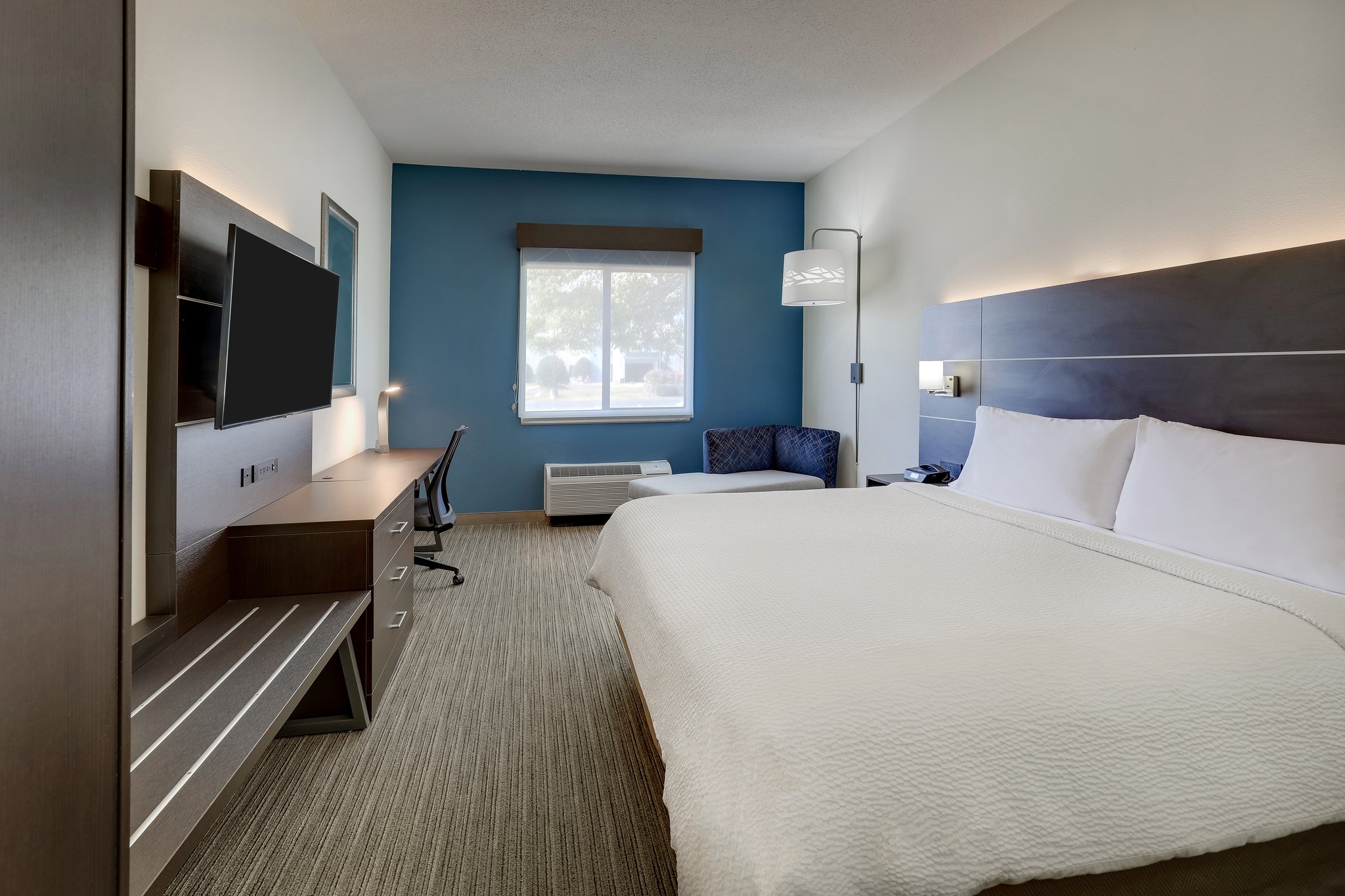 Holiday Inn Express & Suites Gadsden W-Near Attalla by IHG Image
