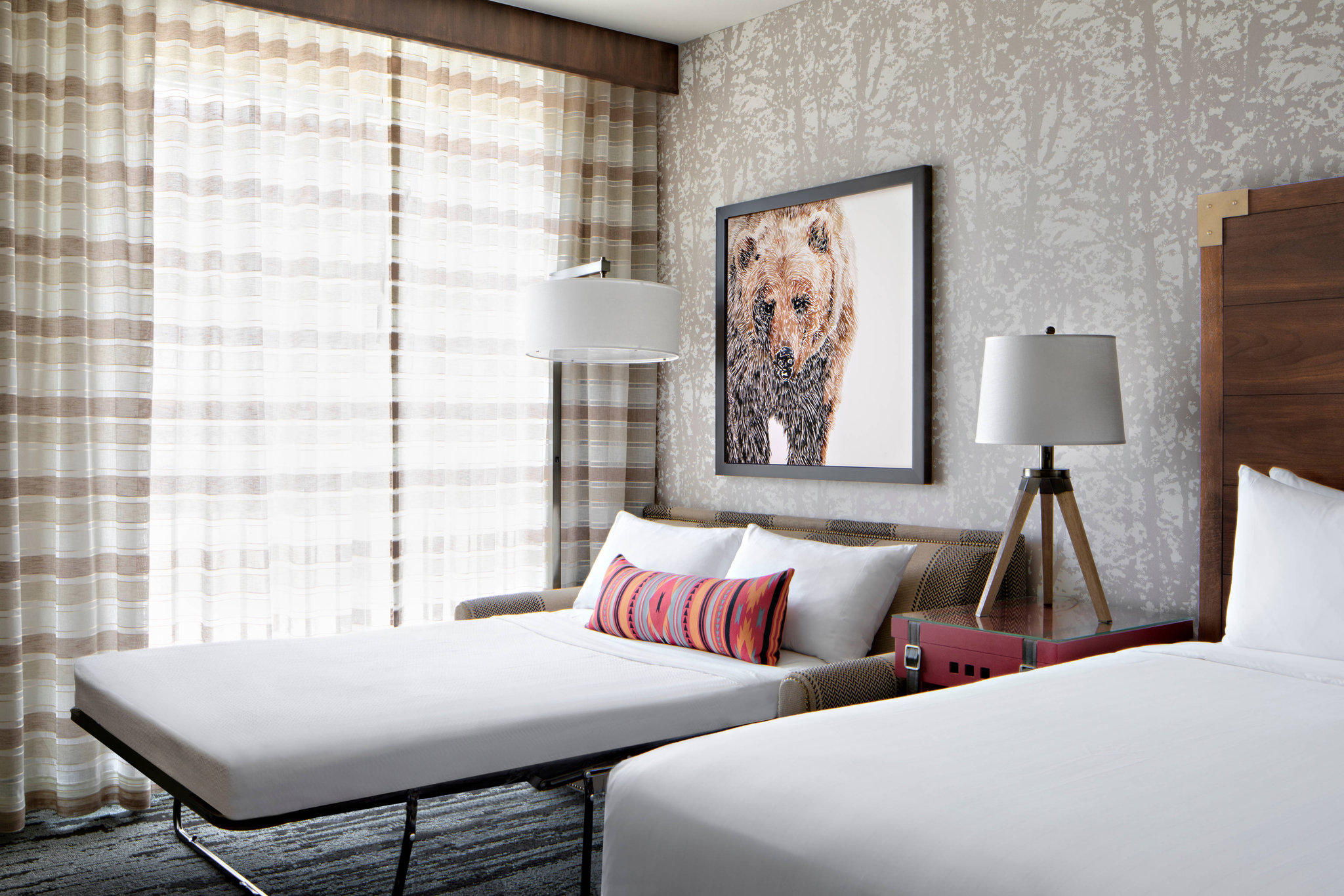 Gaylord Rockies Resort & Convention Center Photo