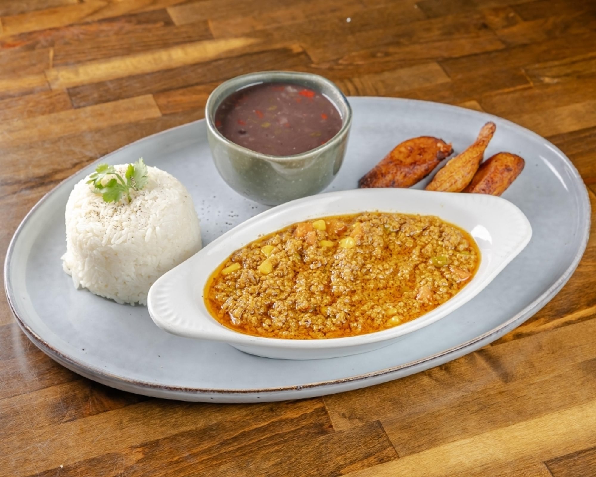TUESDAY / Ground Beef Cuban Style