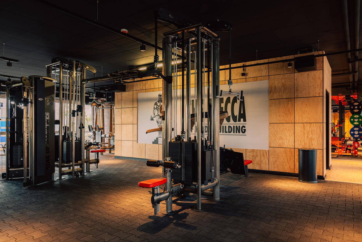 Bilder Gold's Gym Fitnessstudio Krefeld