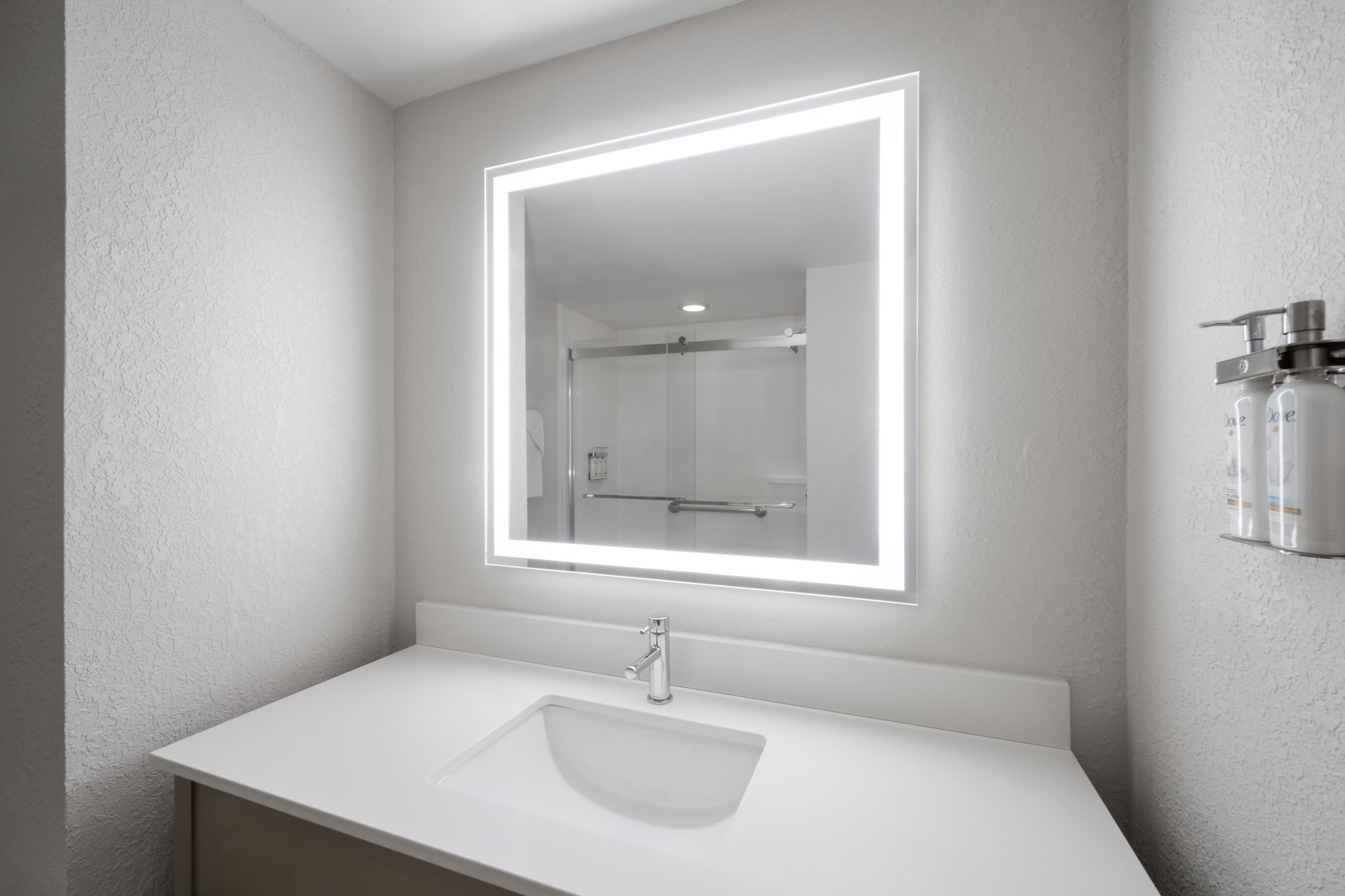 Holiday Inn Express Pembroke by IHG Image