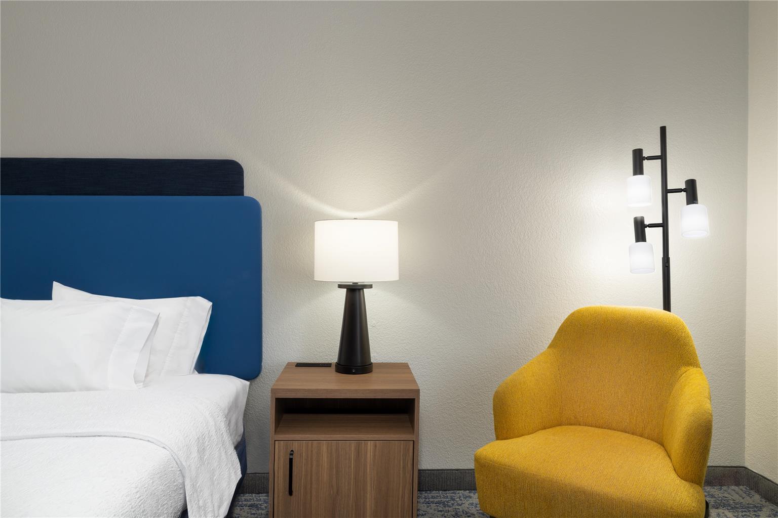 Hampton Inn Marietta Image