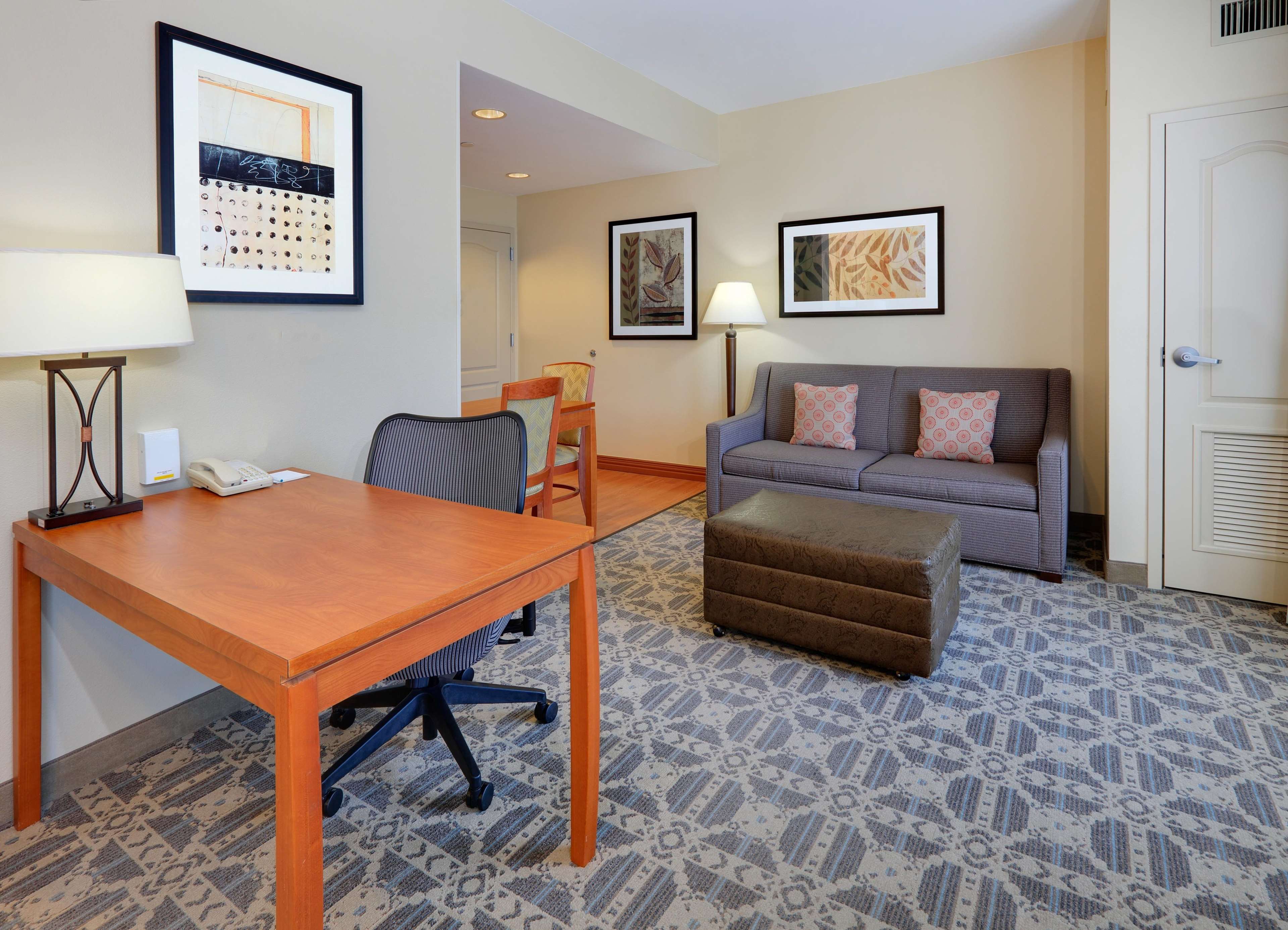 Homewood Suites by Hilton Irving-DFW Airport Photo