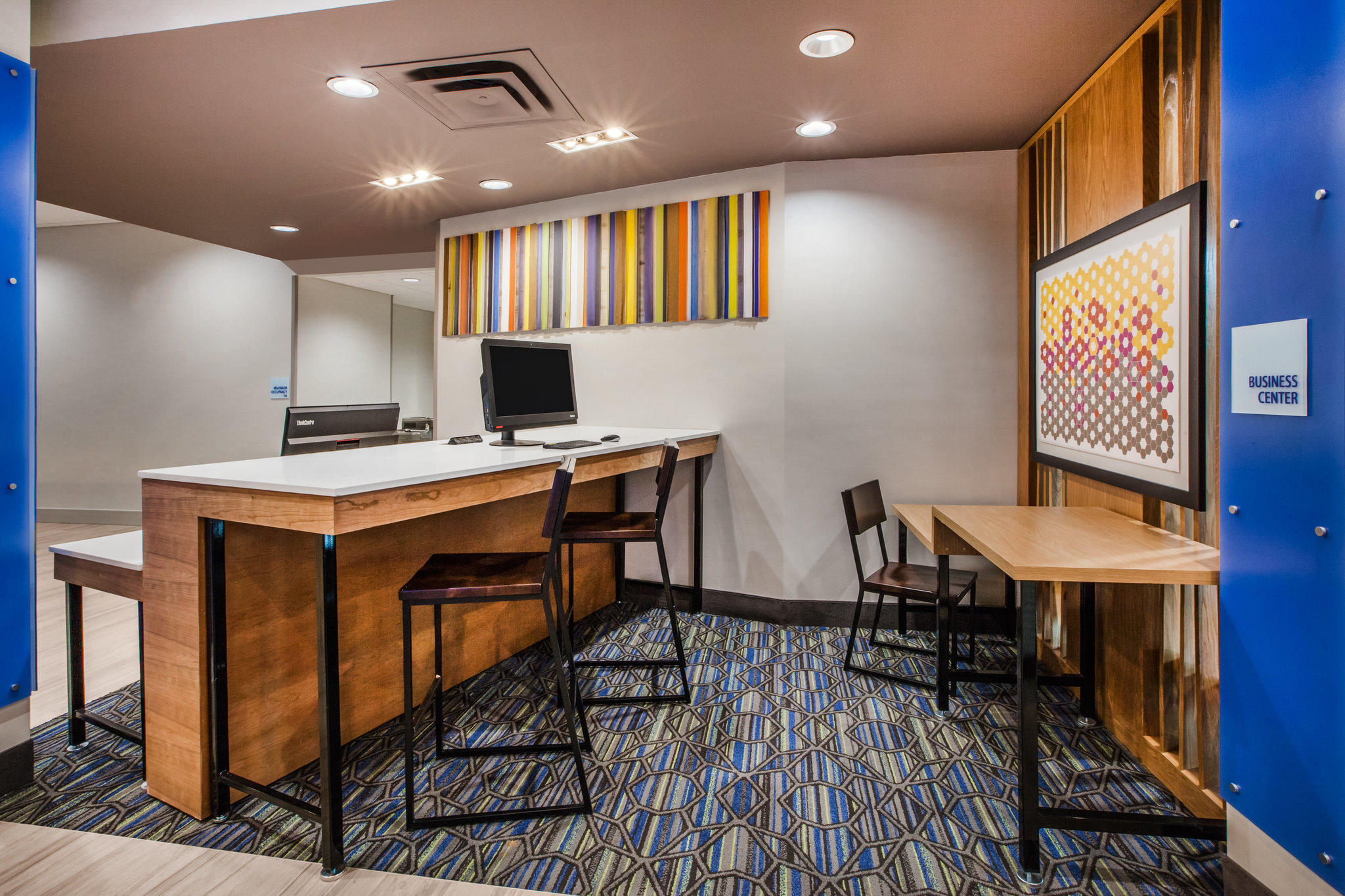 Holiday Inn Express & Suites Atlanta N - Woodstock Photo