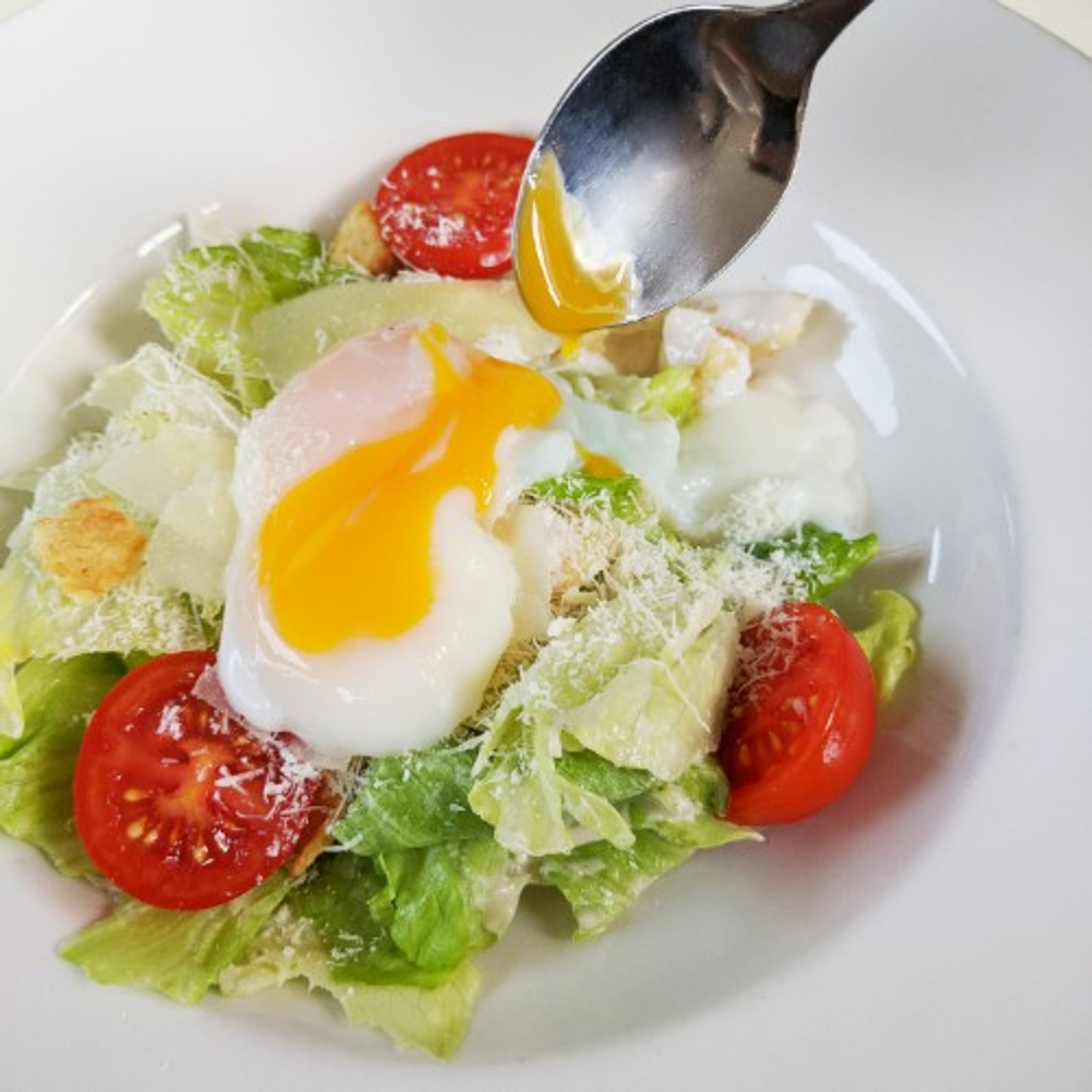 Lyonnaise Salad