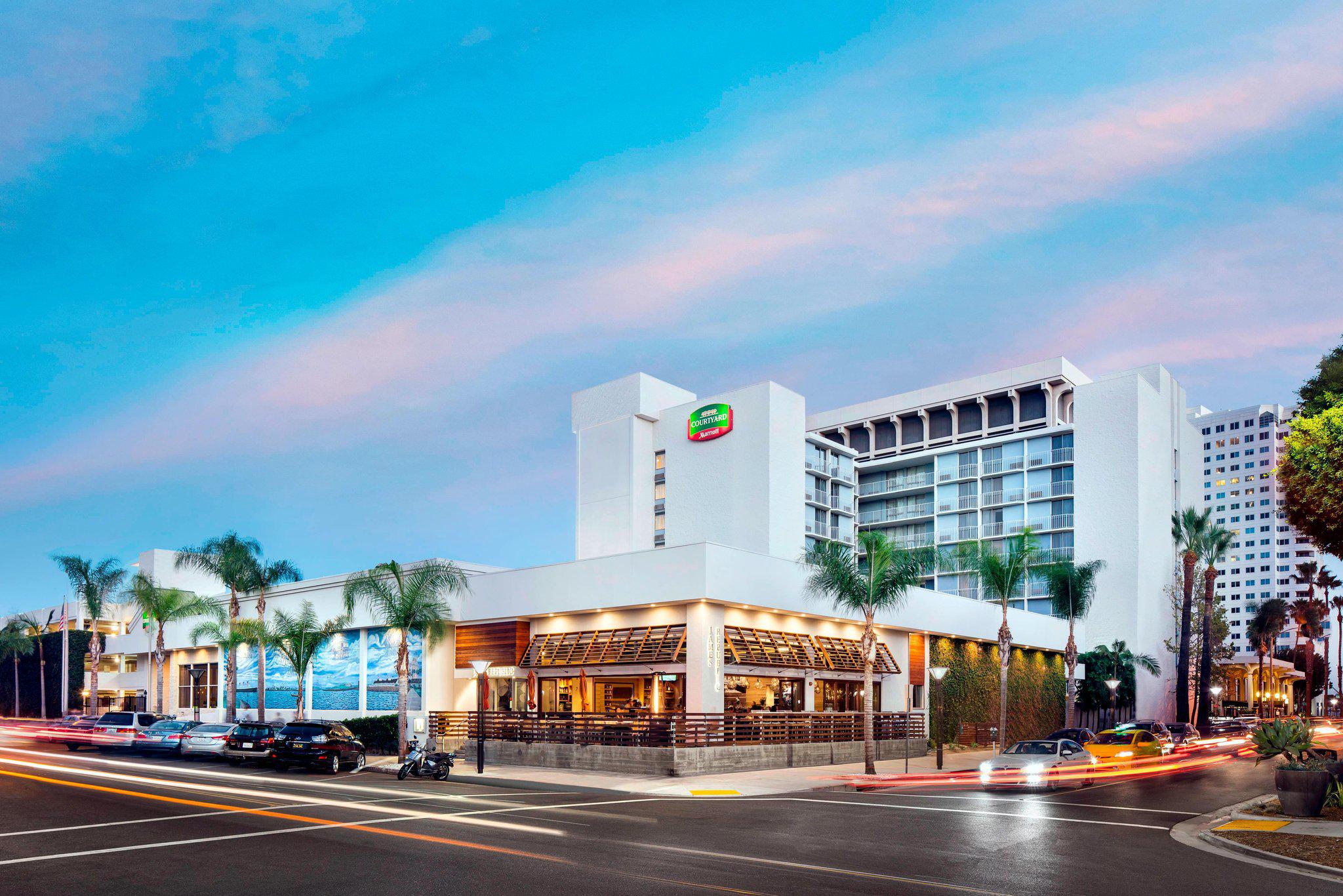 Courtyard by Marriott Long Beach Downtown Photo