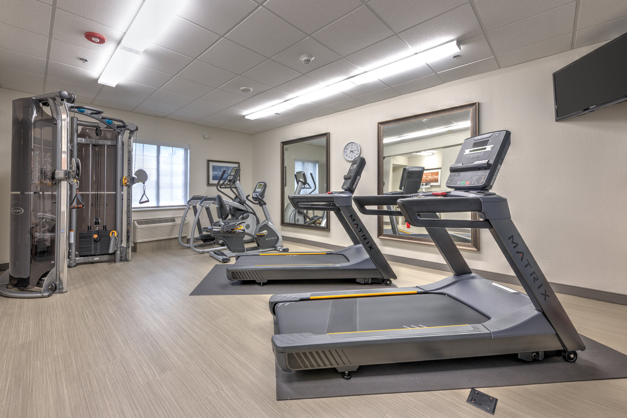 Candlewood Suites Building 144 Image