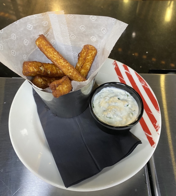 Halloumi Sticks