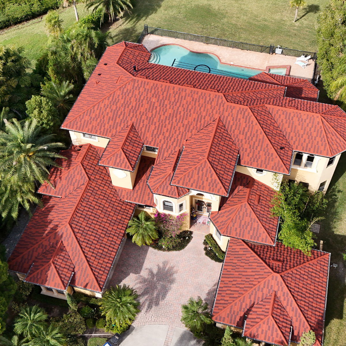 Noland's Roofing Image