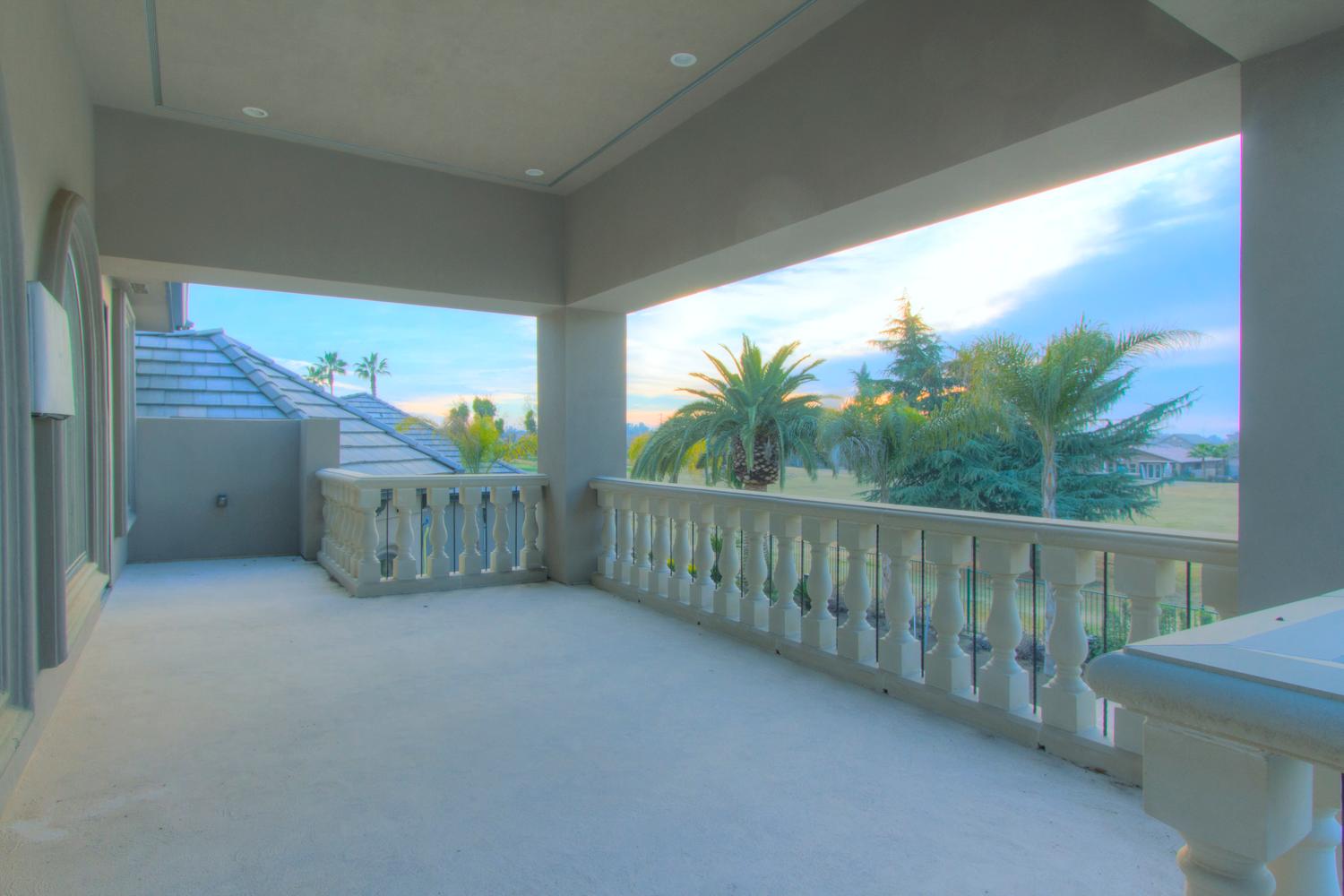 Peak Performance Realty Image