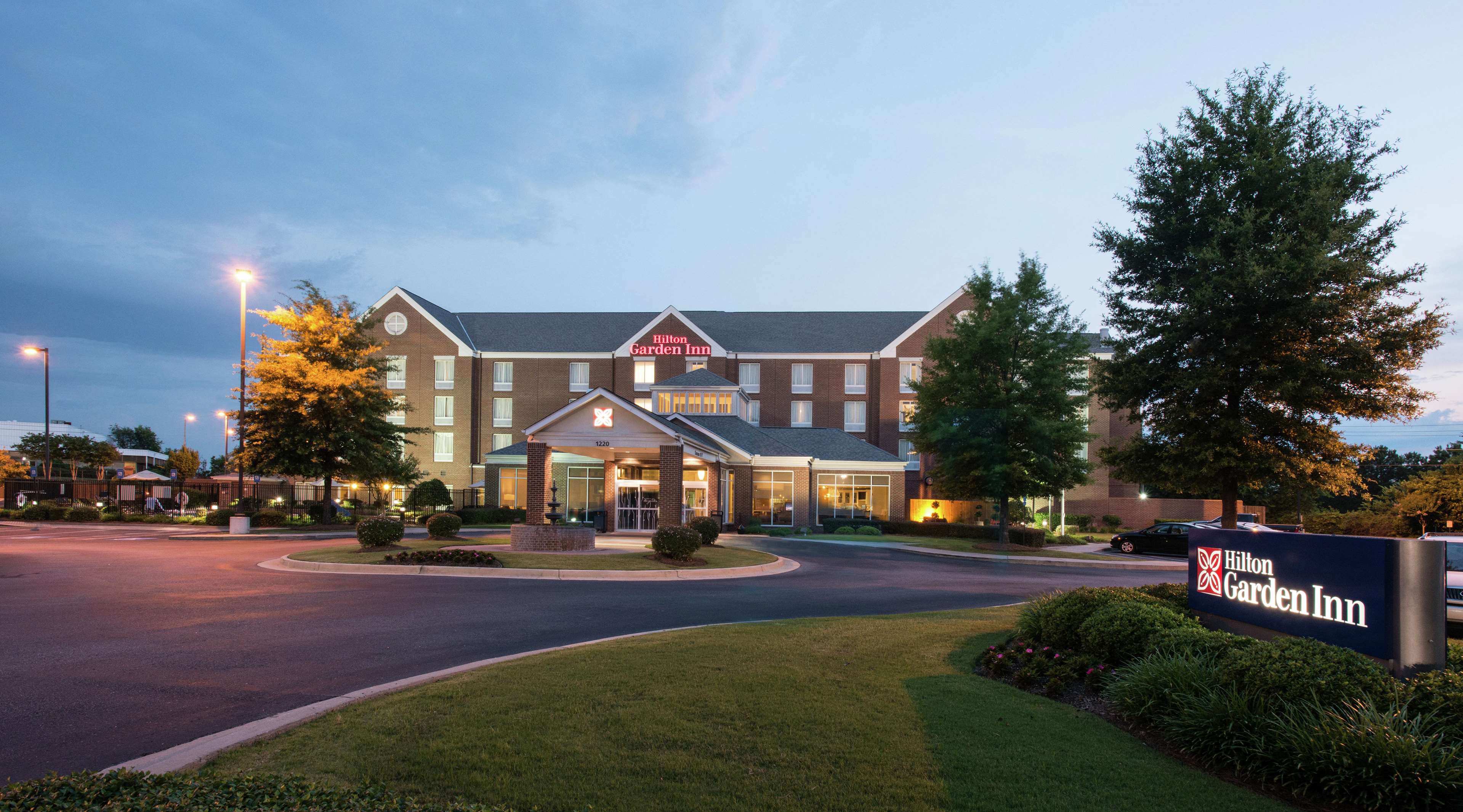 Hilton Garden Inn Macon / Mercer University Photo