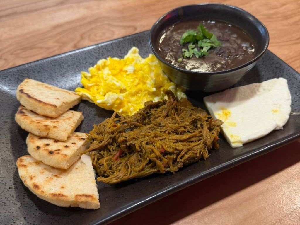 House Breakfast / Desayuno Criollo