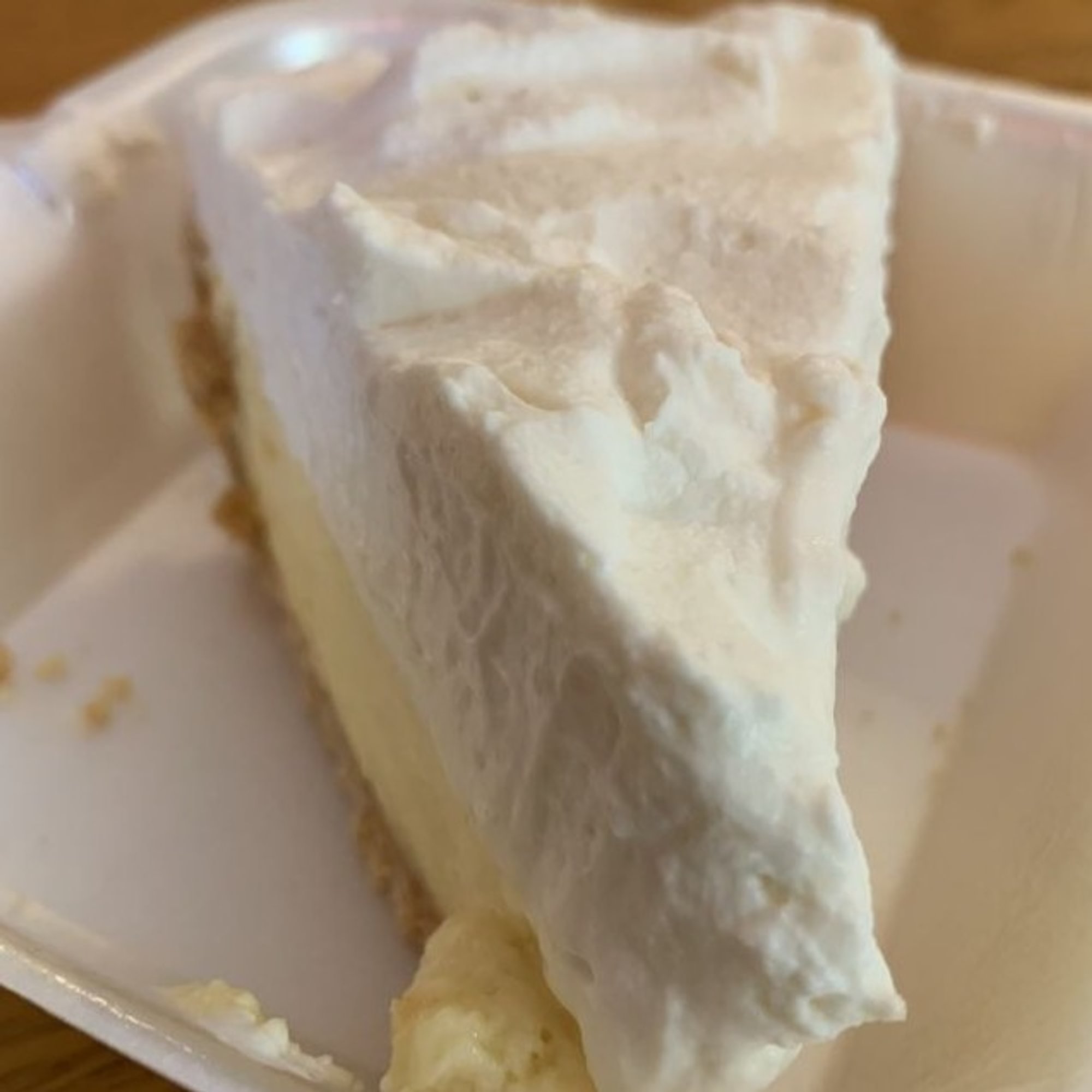 Lemon Cream Pie (Slice)