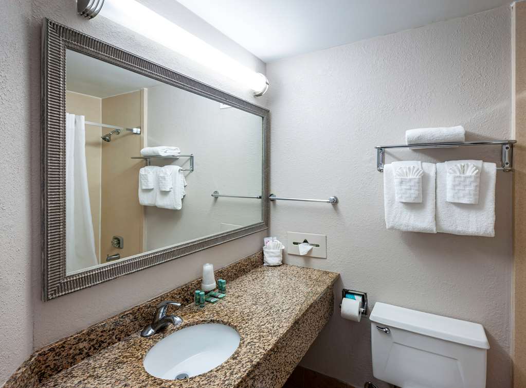 Best Western New Smyrna Beach Hotel & Suites Image
