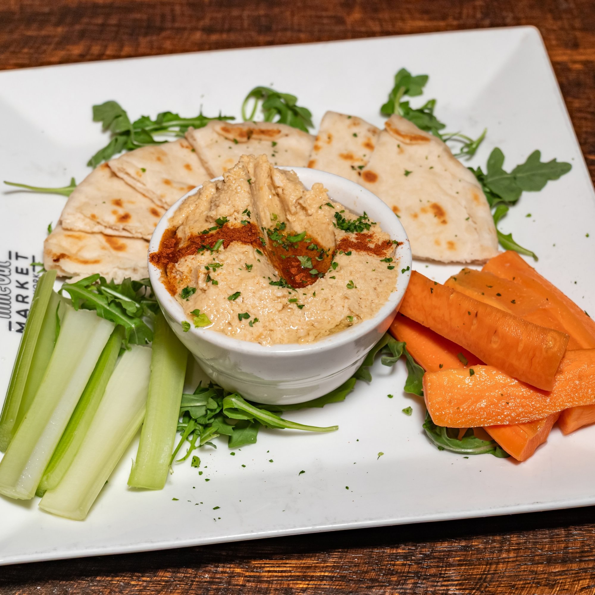 Hummus & Pita