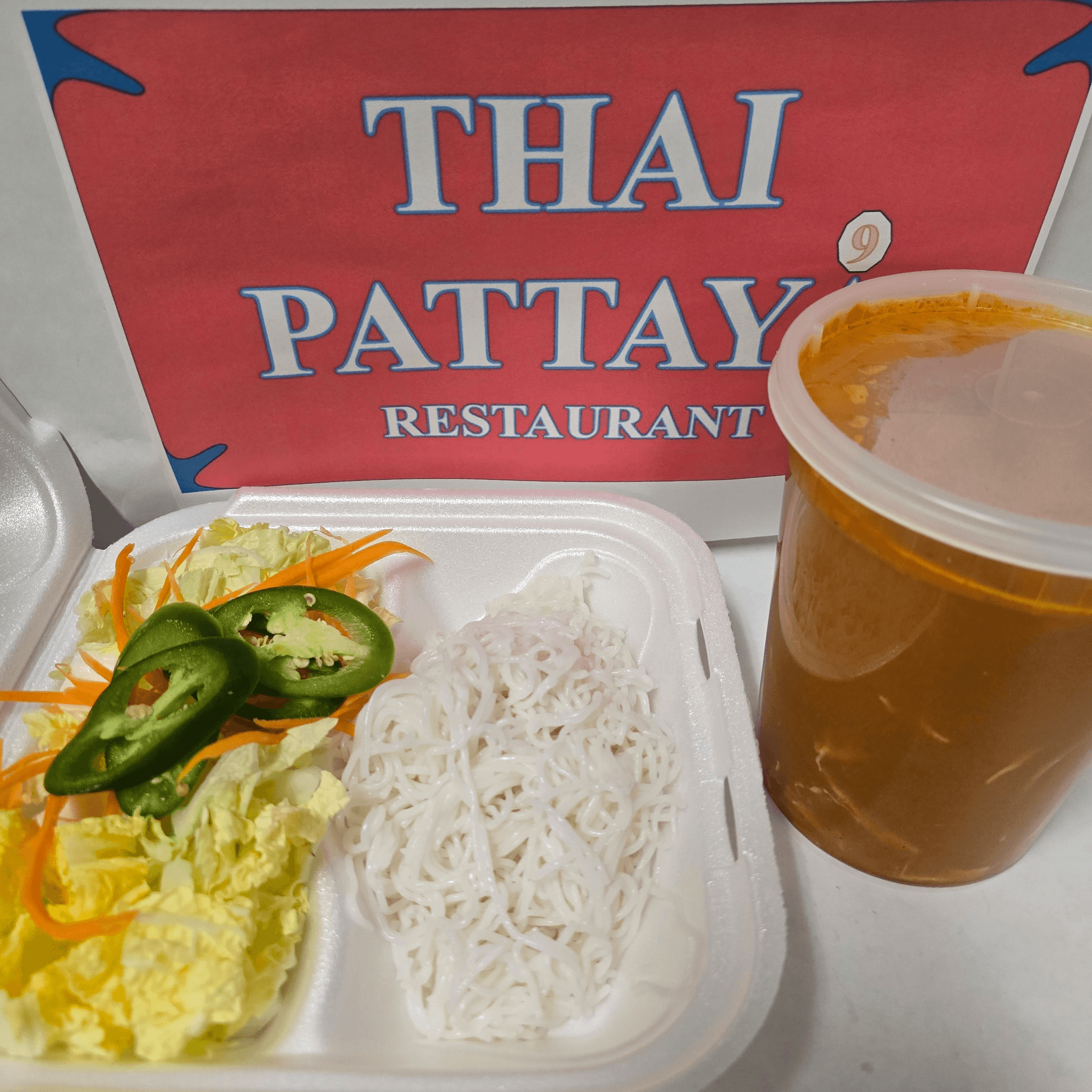 Kao Poon (Red Curry Soup) Medium Chicken (M)