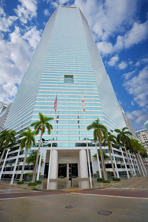 Miami Tower Premier Business Centers