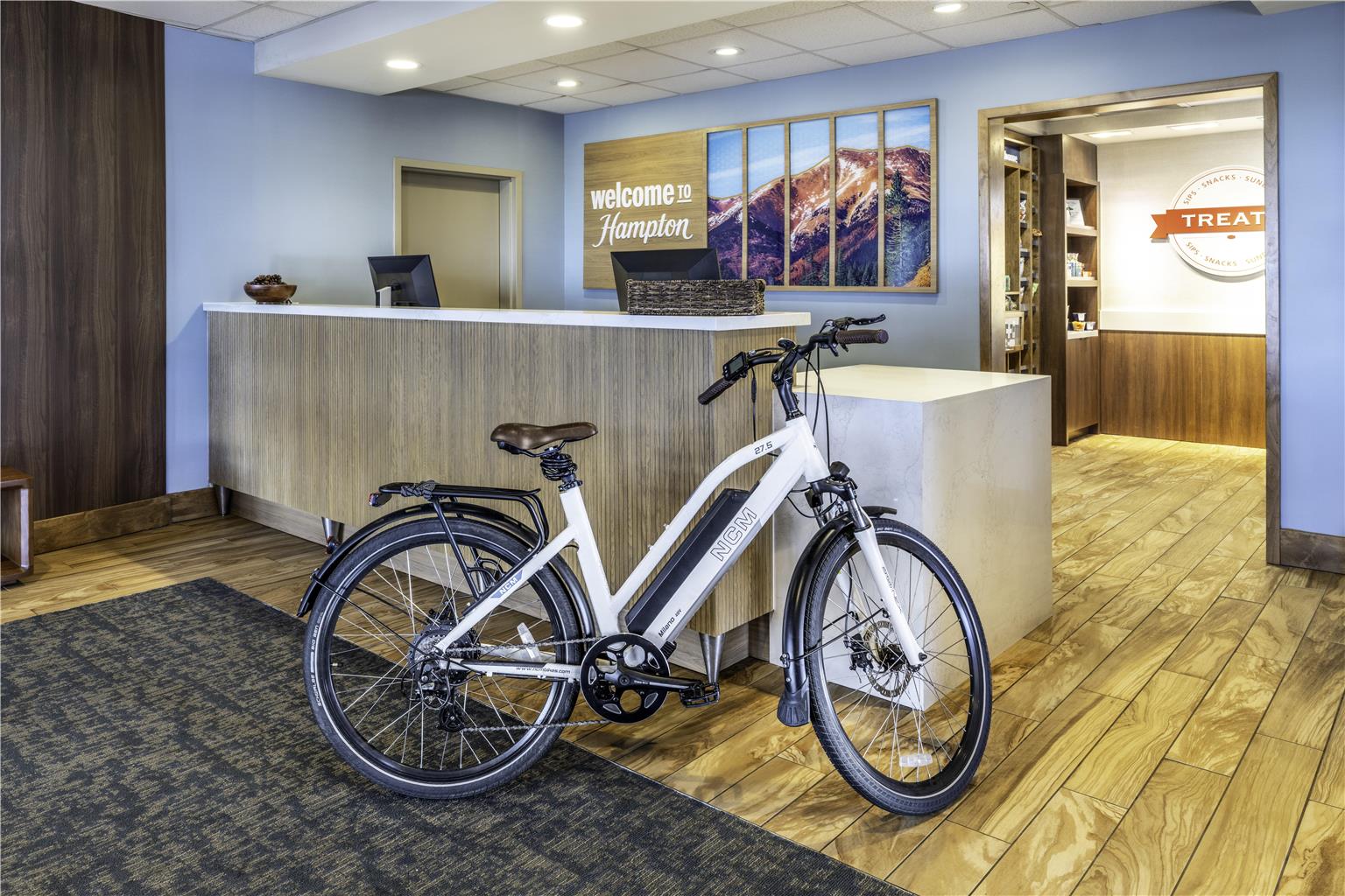 Hampton Inn & Suites Silverthorne Image