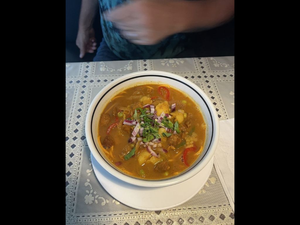 Chicken Thukpa
