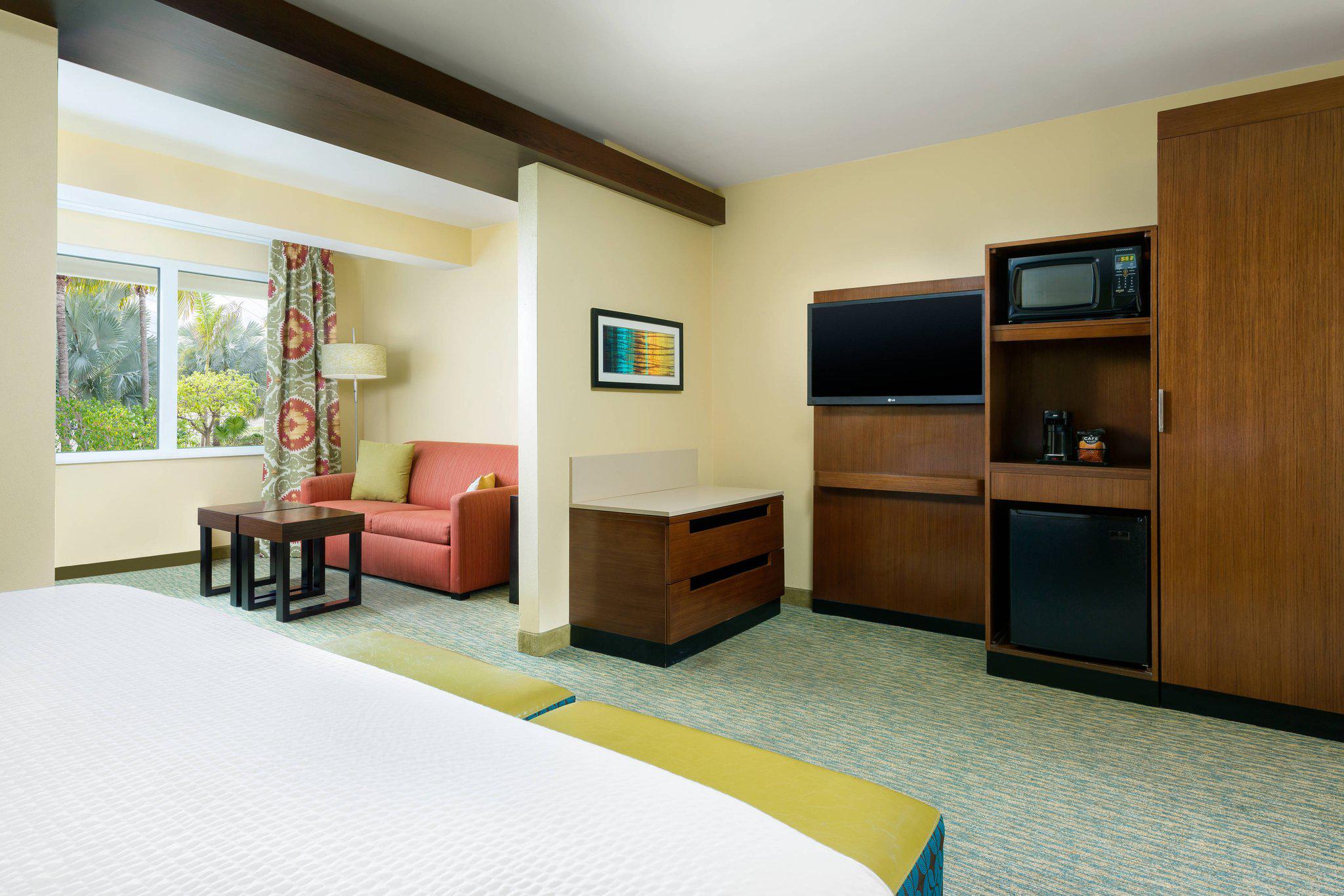 Fairfield Inn & Suites by Marriott Key West at The Keys Collection Photo