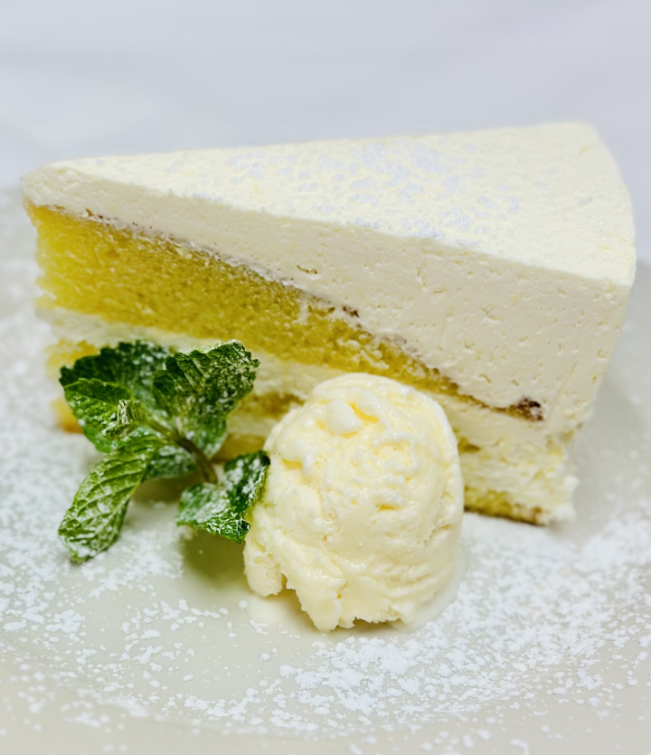 Limoncello Cake