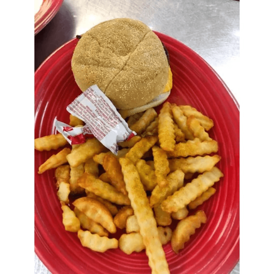 K7. Cheeseburger & Fries