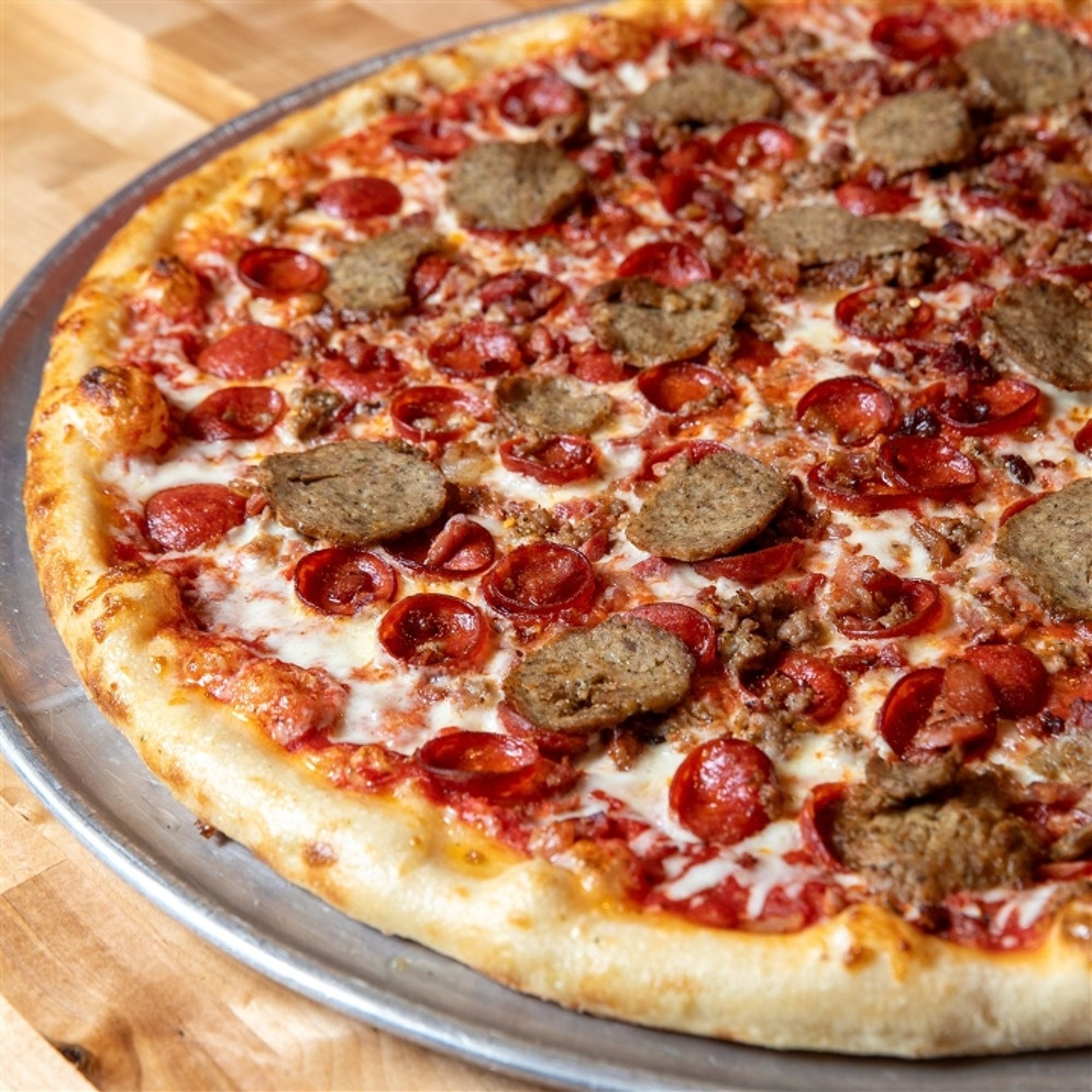 14" Meat Lover's Pizza