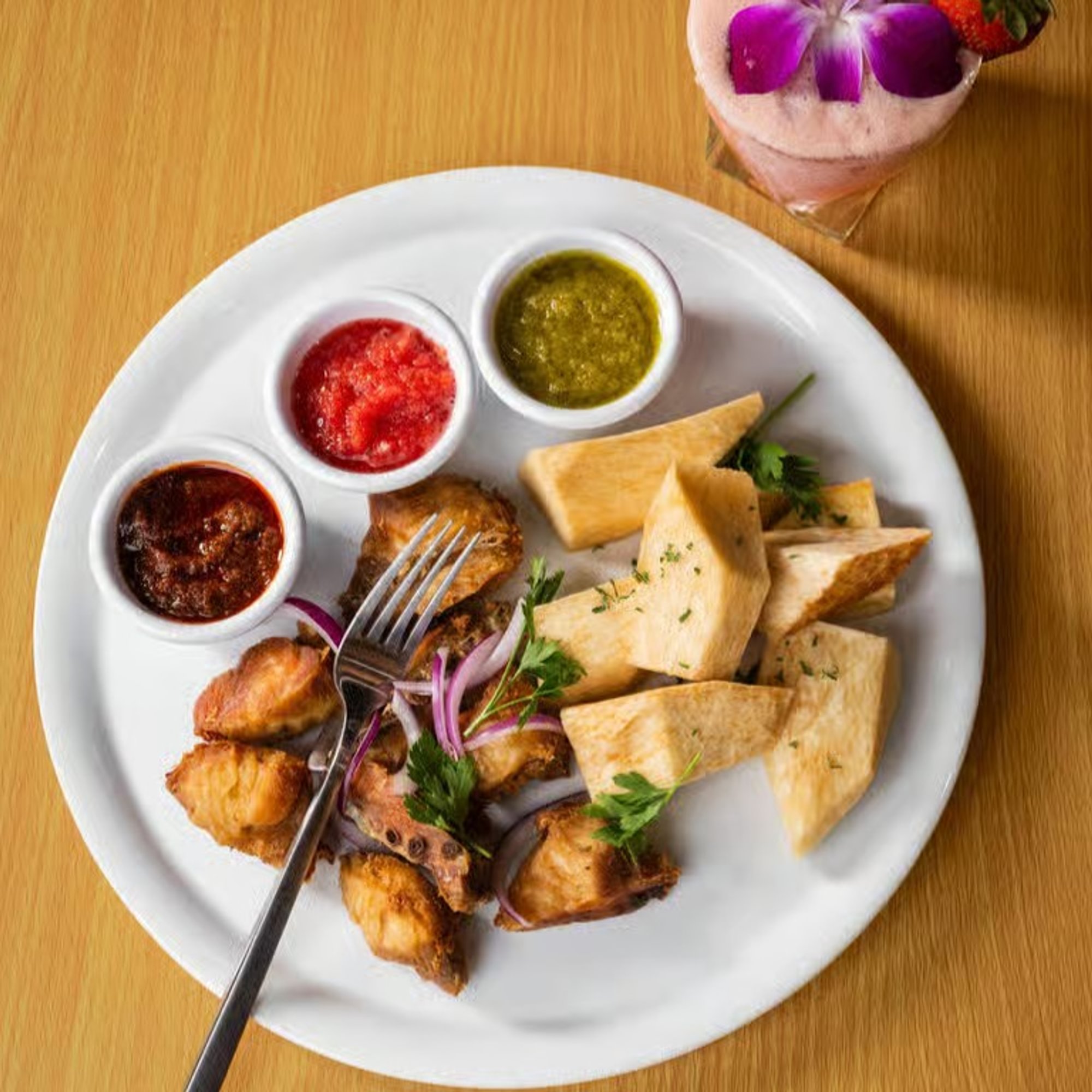 Fried Yam and Tsofi or Fish
