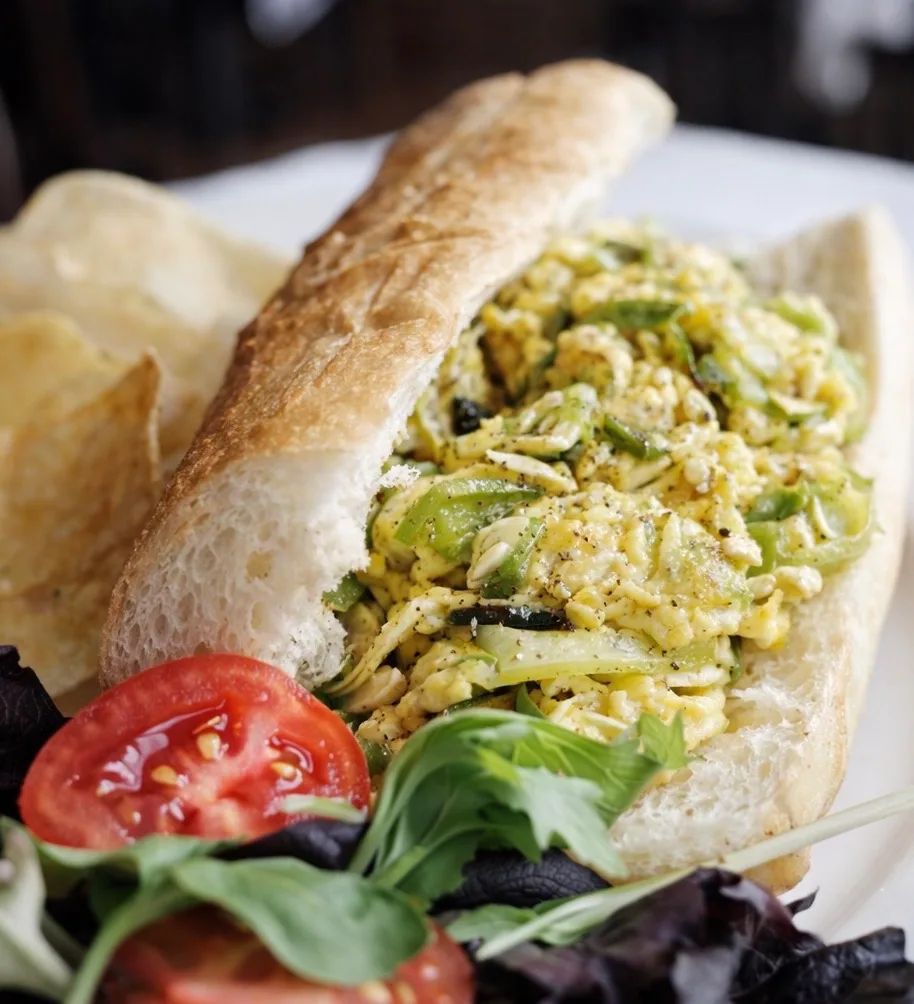 Pepper and Egg Sandwich