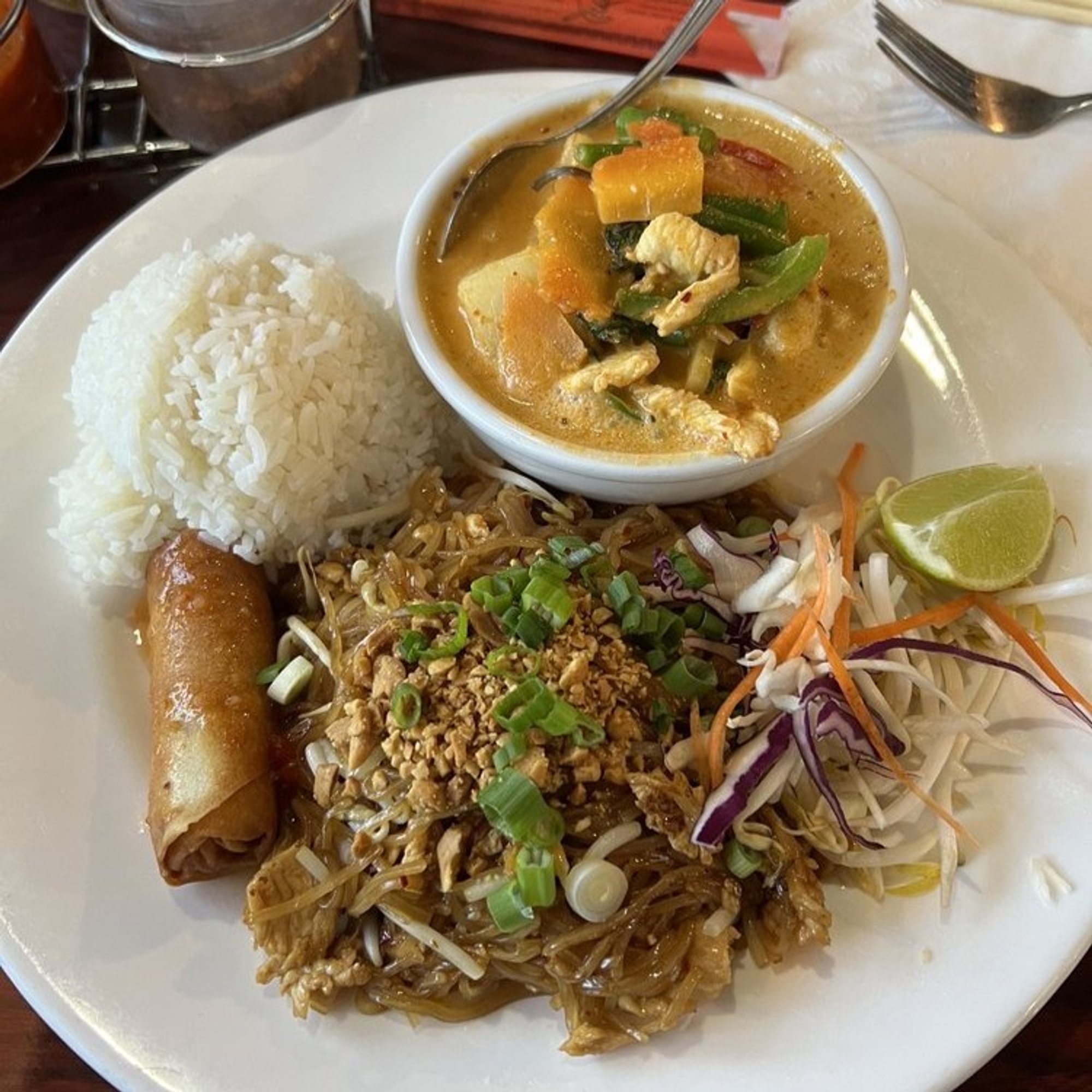 Chicken Pad Thai and Chicken Red Curry