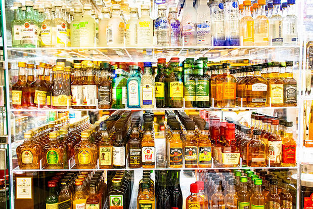 Images Shoregate Beverage & Liquor