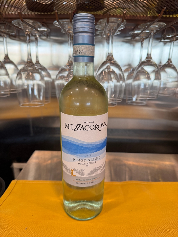 Bottle Pinot Grigio