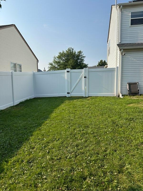 Top Rail Fence Naperville Image