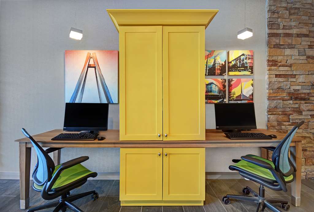 Home2 Suites by Hilton Columbus, IN Image