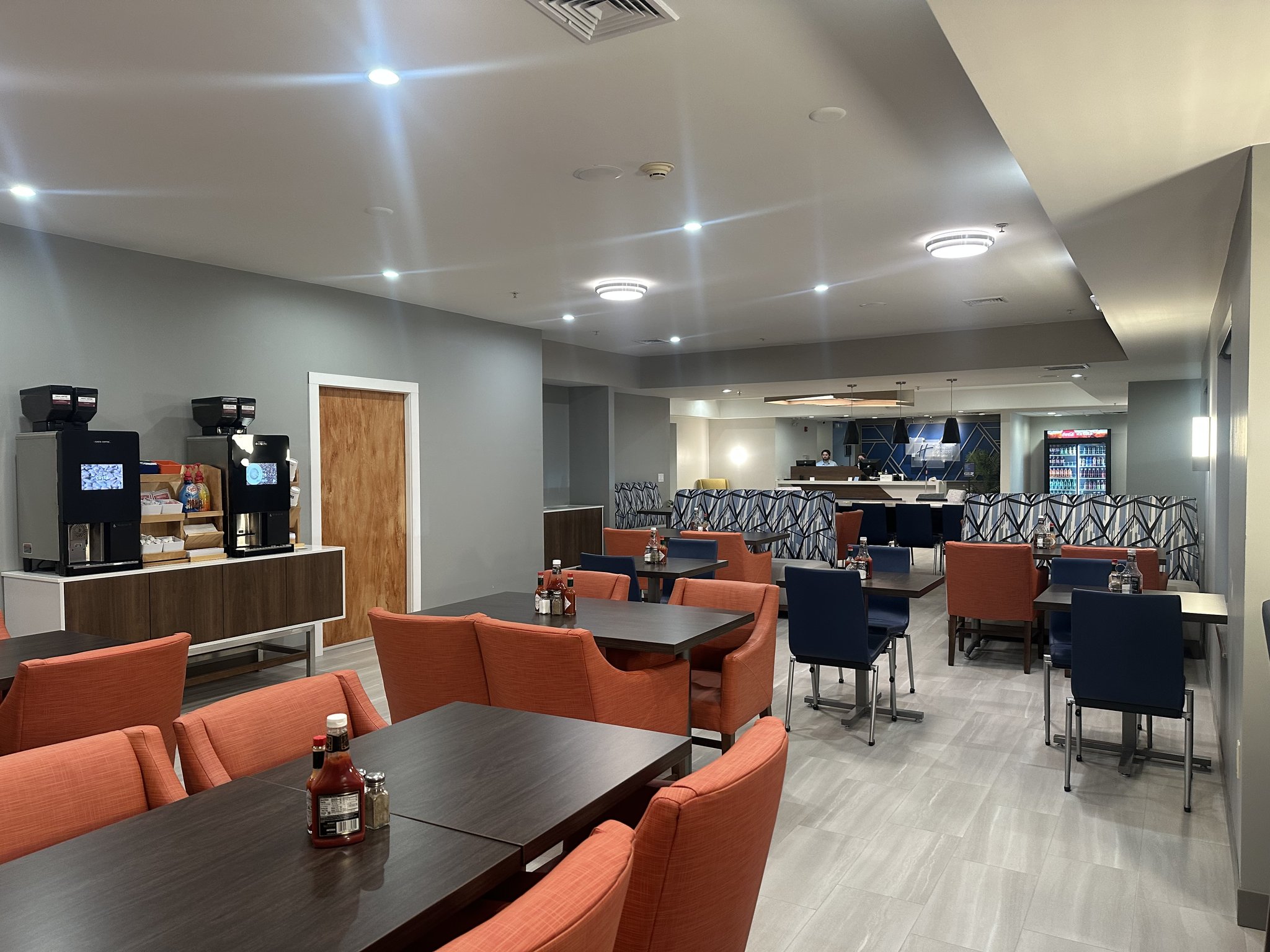 Holiday Inn Express & Suites Meriden by IHG Image