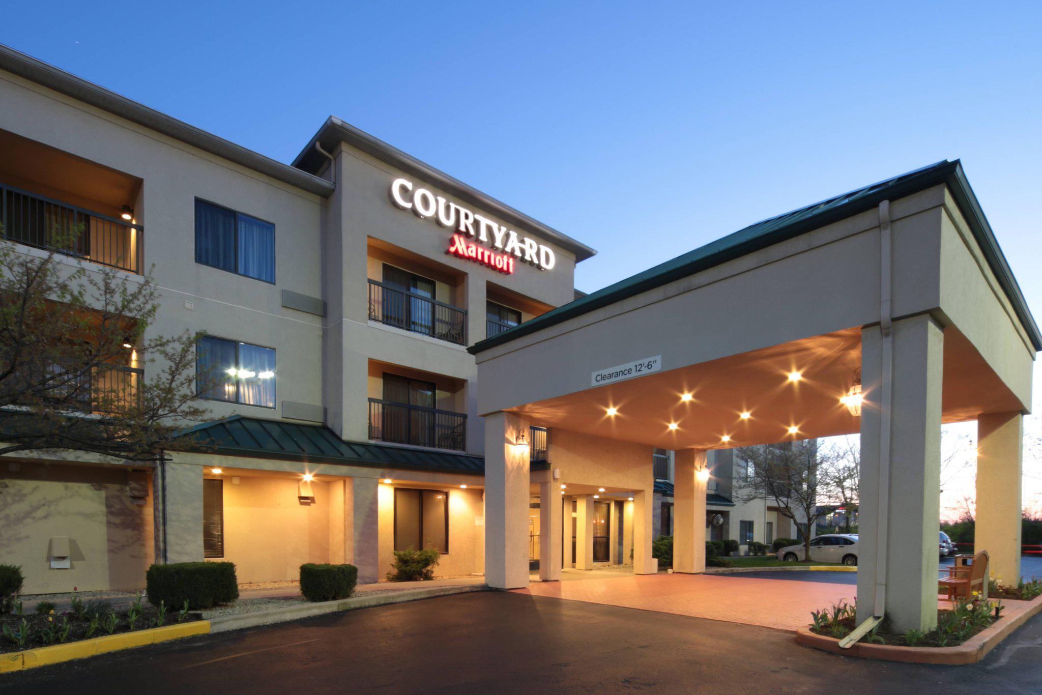 Courtyard by Marriott Dayton North Photo