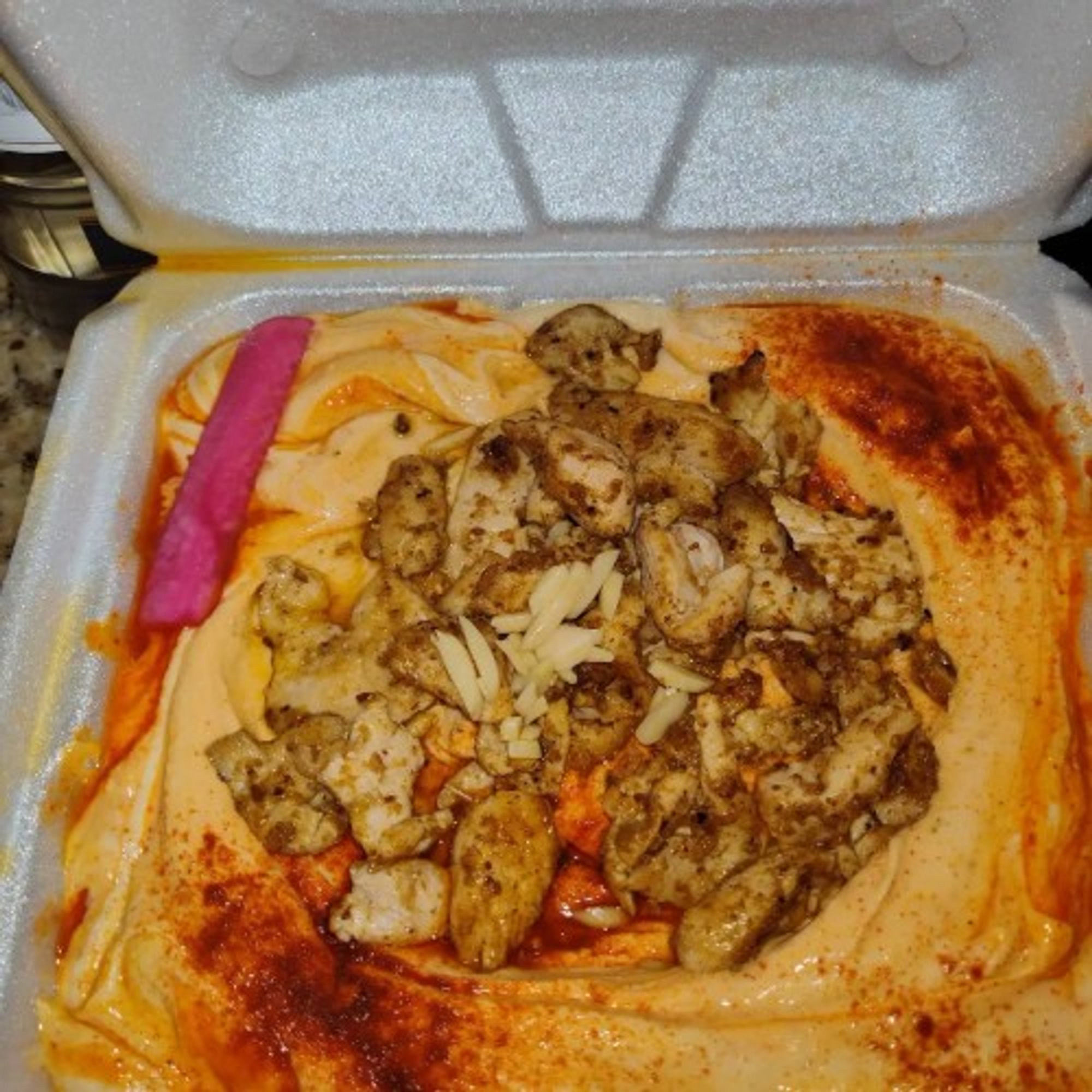 Hummus with Chicken