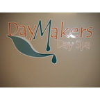 DayMakers Day Spa Logo