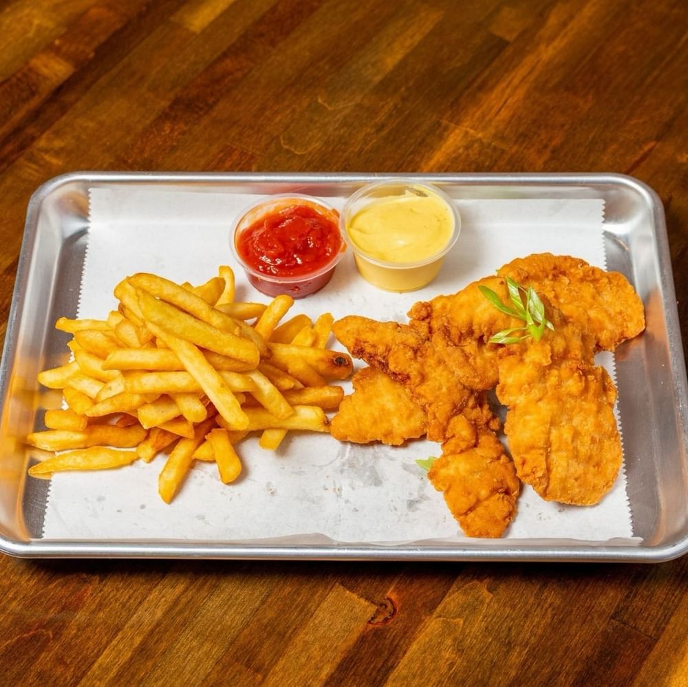 Chicken Tenders (4pc) with Fries