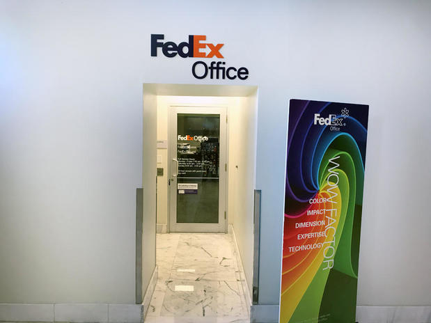 Images FedEx Office Print & Ship Center