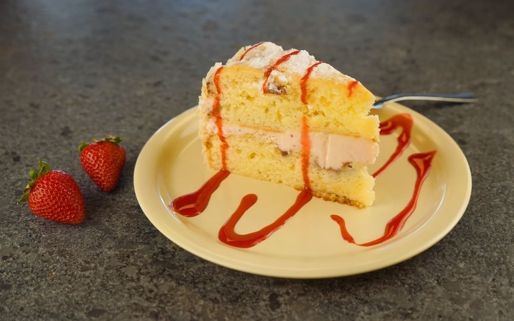 Pastel De Fresas Con Crema