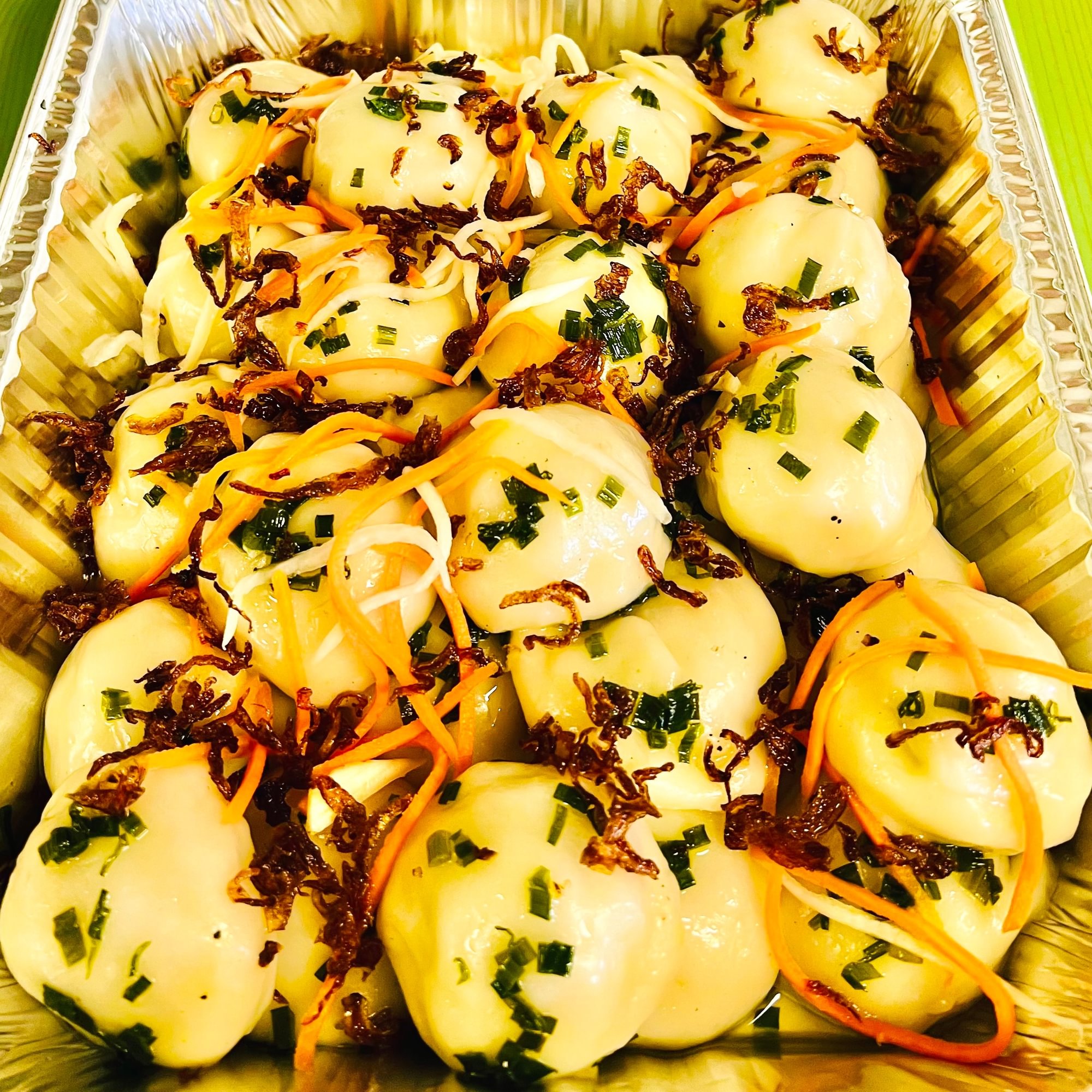 T10. Dumplings S/L (tray Bánh ít trần)