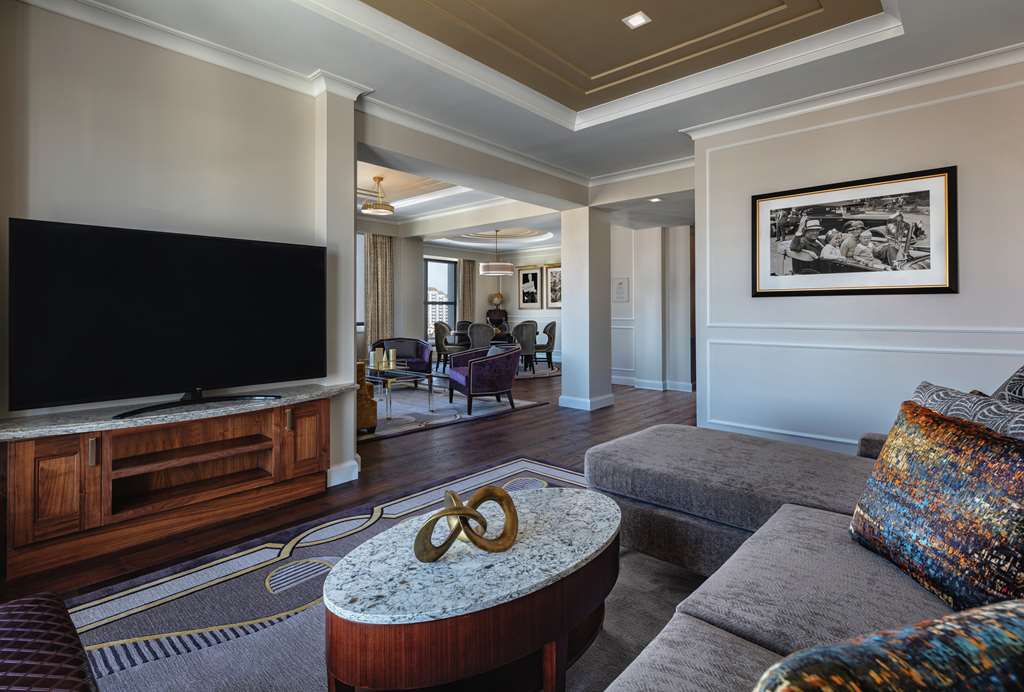 The Higgins Hotel New Orleans, Curio Collection by Hilton Image